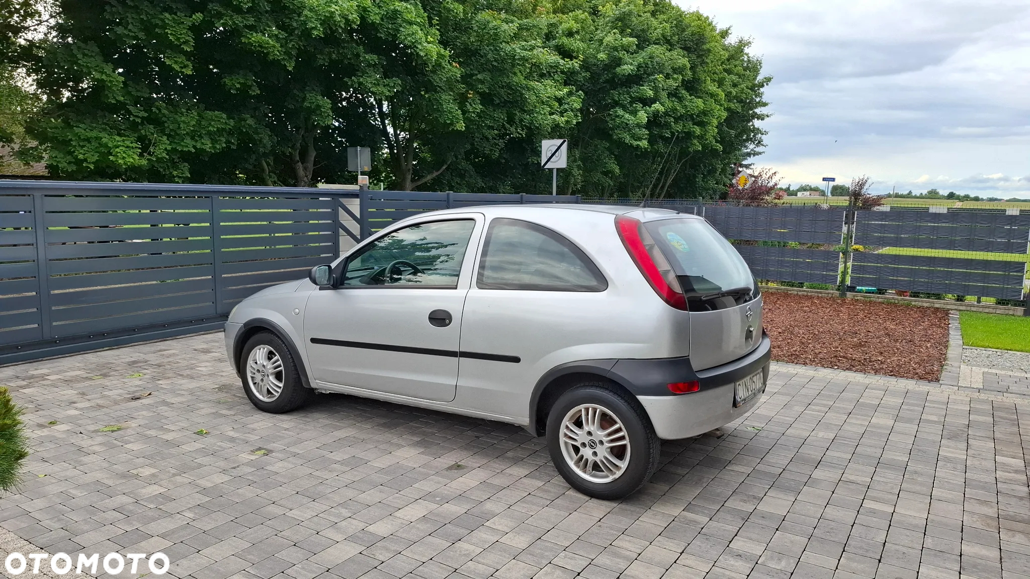 Opel Corsa 1.2 16V NJoy - 4