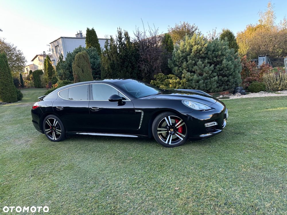 Porsche Panamera - 16