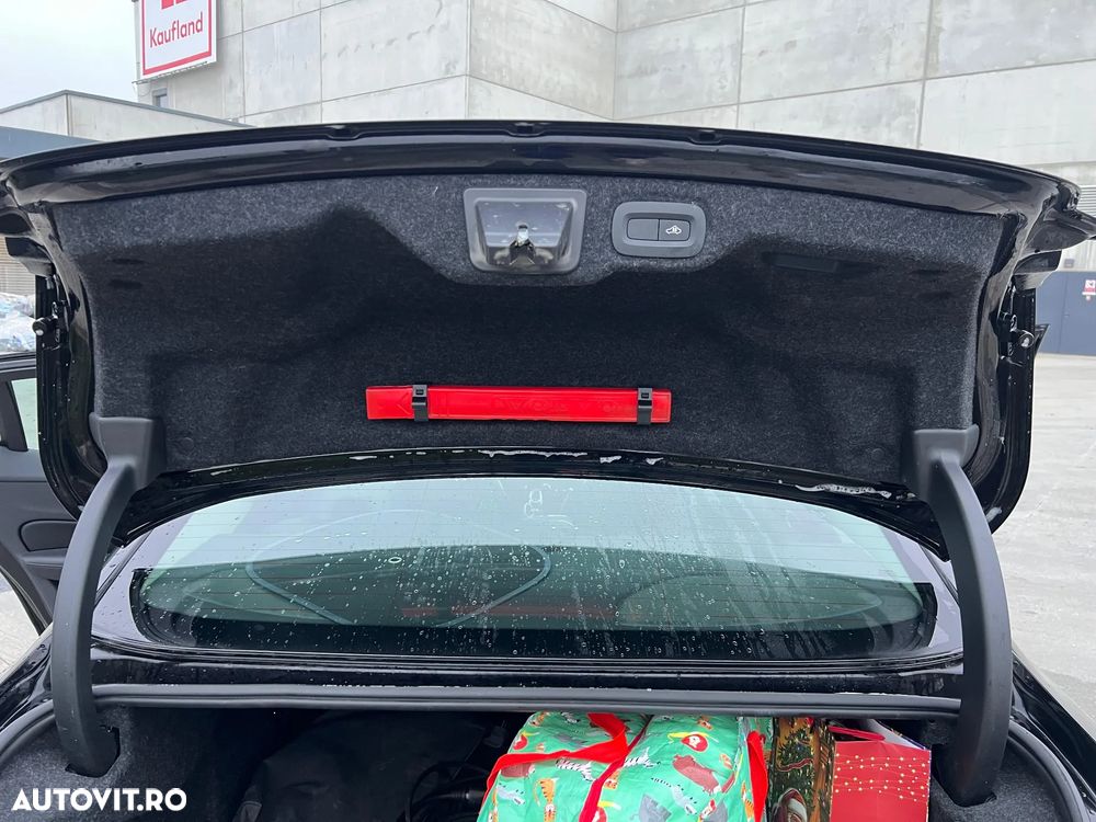 Volvo S60 T8 Recharge AWD Geartronic Inscription - 14