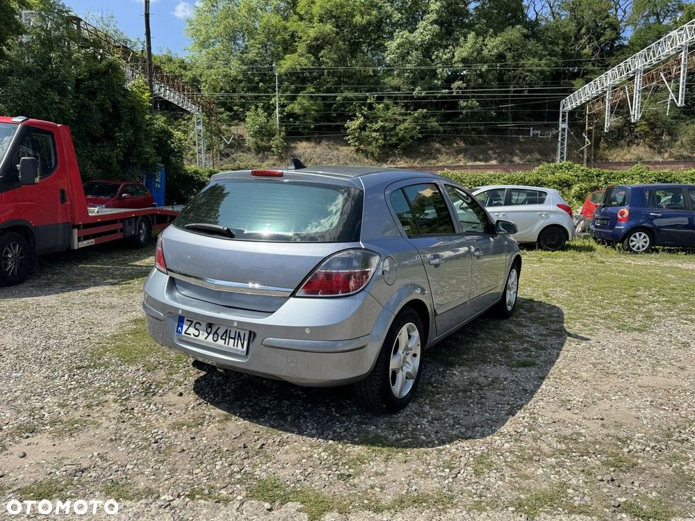 Opel Astra - 30