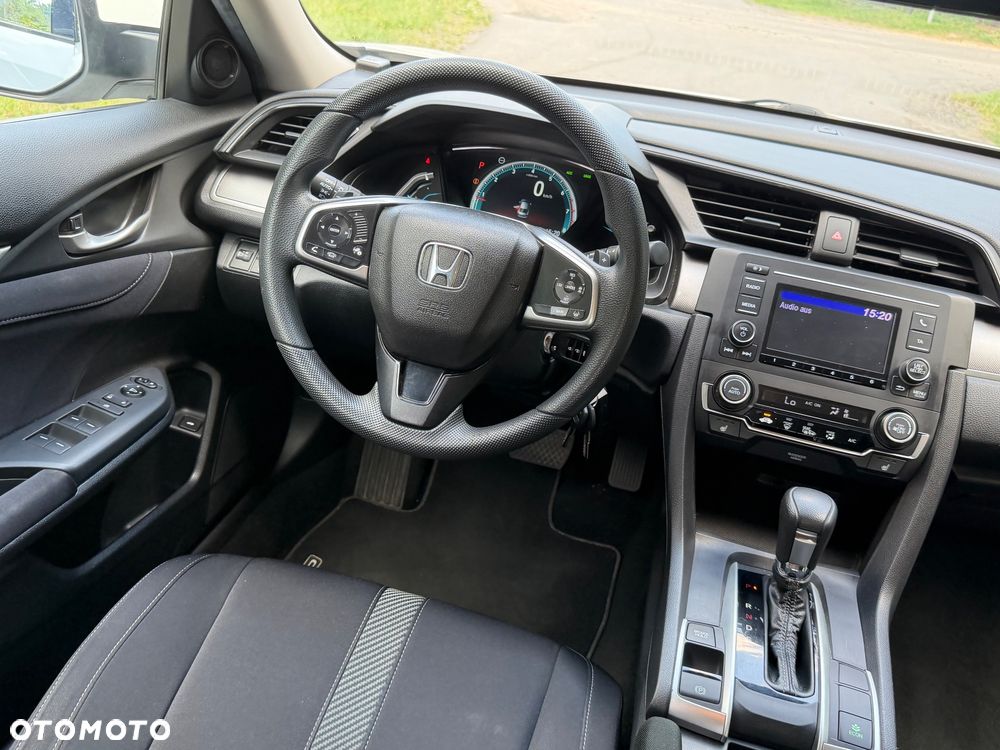 Honda Civic 1.5 i-VTEC Turbo CVT Elegance - 11