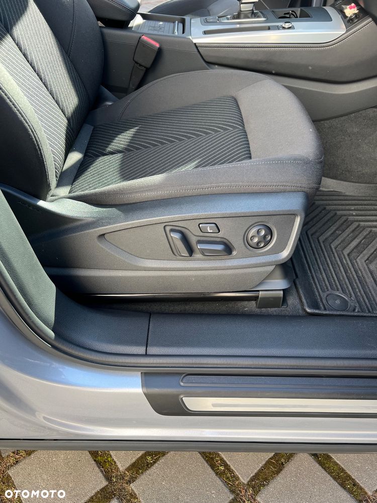 Audi Q5 40 TDI quattro S tronic - 23