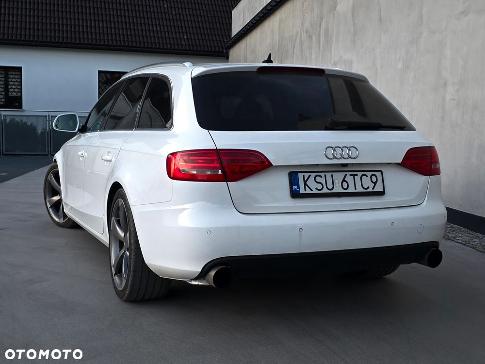 Audi A4 Avant 3.0 TDI DPF quattro S line Sportpaket (plus) - 6