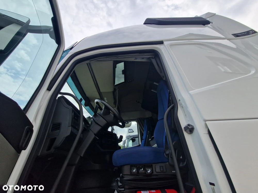 Volvo FH500 I-PARK COOL OSŁONY MIĘDZYOSIOWE - 18