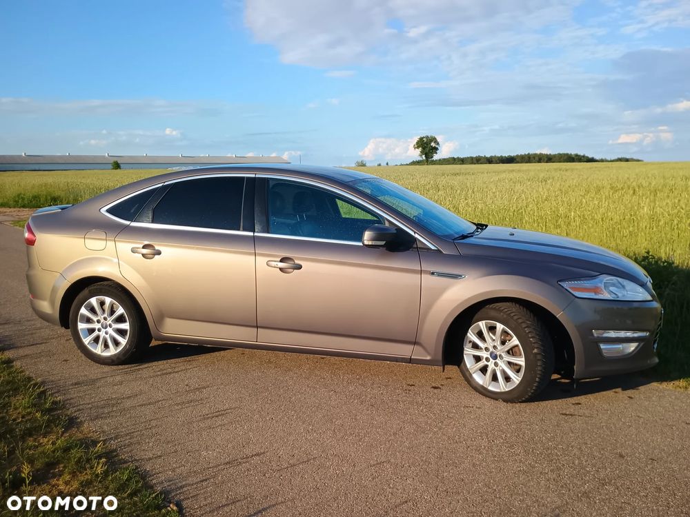 Ford Mondeo 1.6 TDCi Platinium X Plus (Titanium) - 2