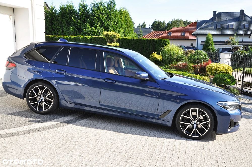 BMW Seria 5 520d mHEV - 5