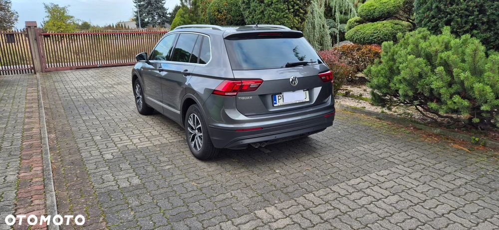 Volkswagen Tiguan - 5