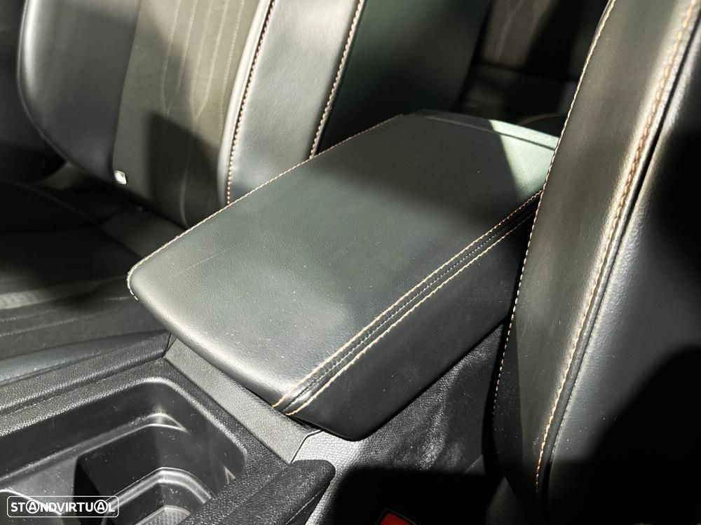 Cupra Formentor 1.4 e-Hybrid DSG VZ - 42