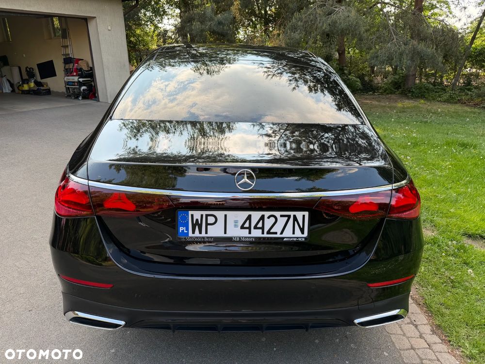 Mercedes-Benz Klasa E 220 d mHEV 4-Matic AMG 9G-Tronic - 2