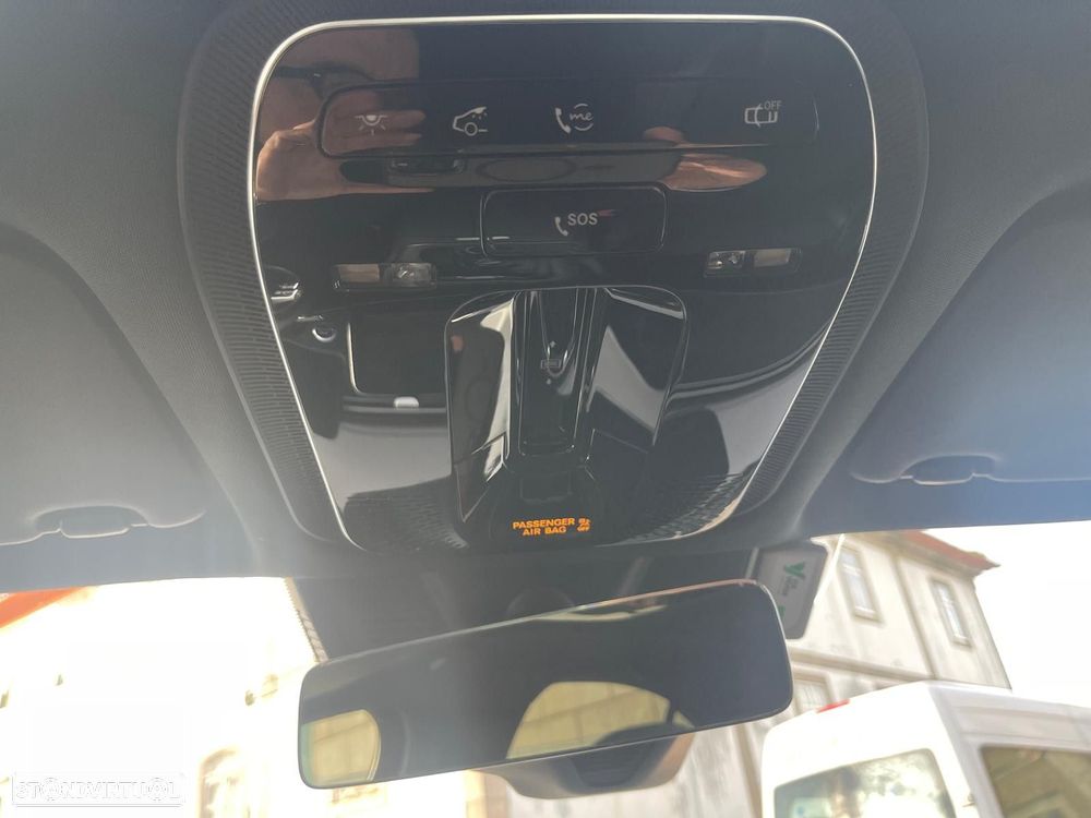 Mercedes-Benz E 300 e AMG Line - 28