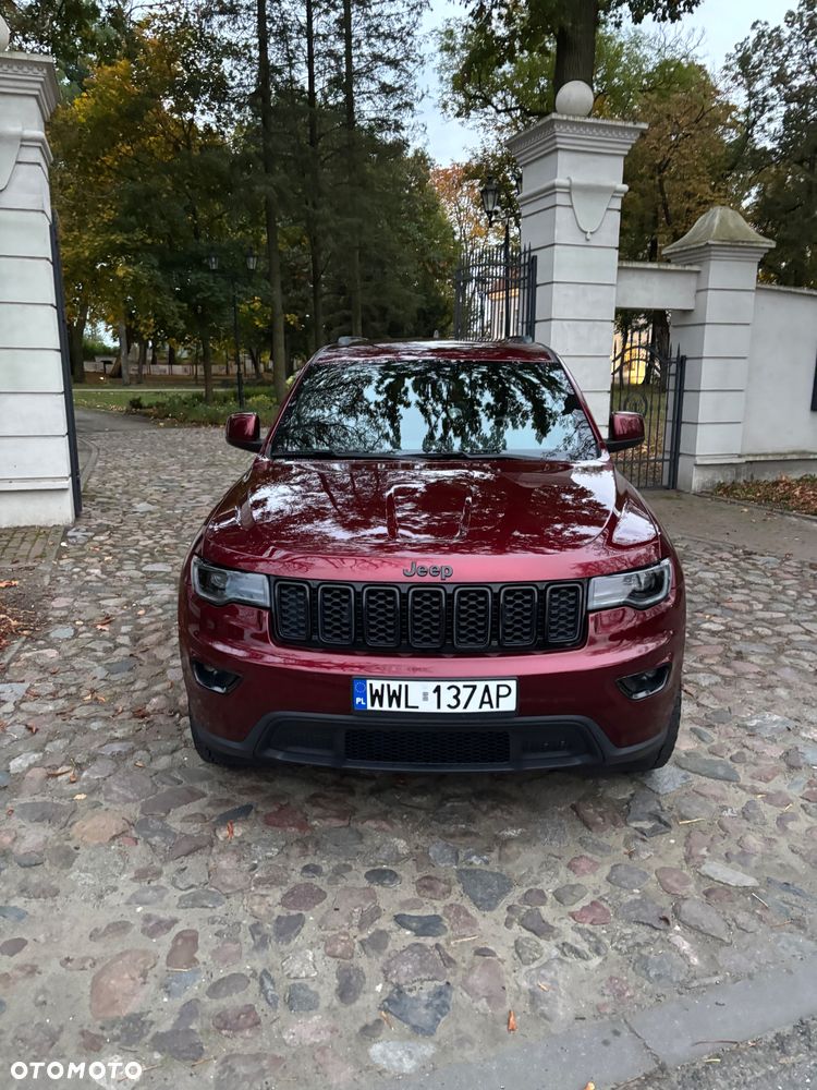 Jeep Grand Cherokee - 10