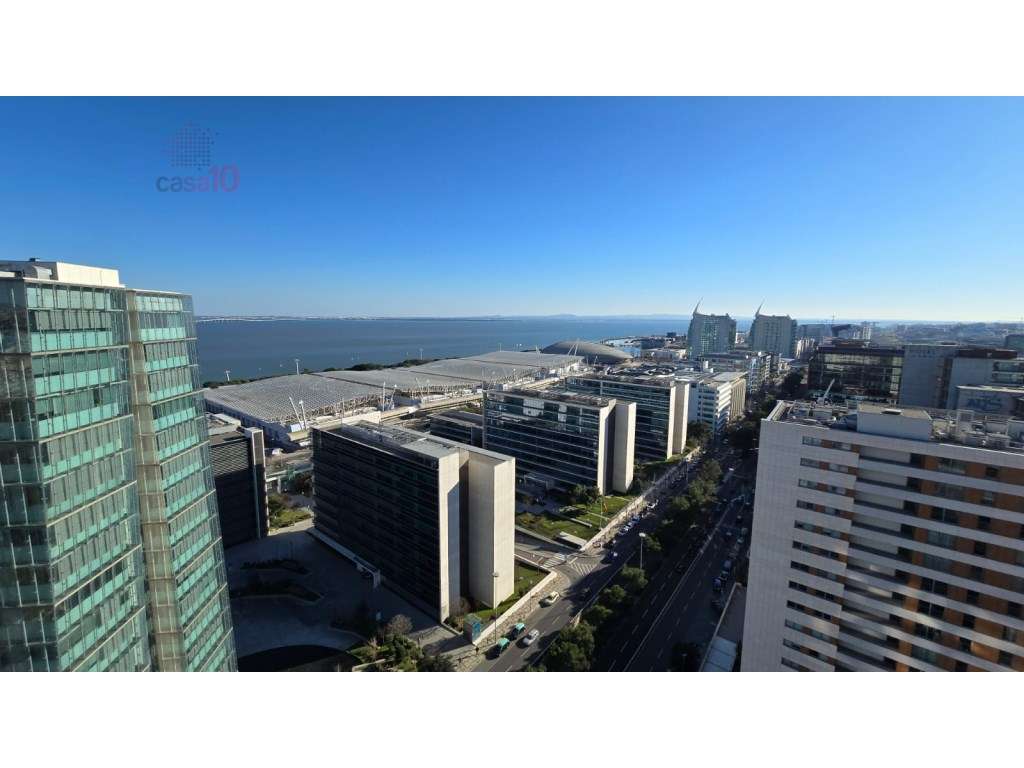 Apartamento T2 vista rio para arrendar no Parque das Nações - Grande imagem: 2/10