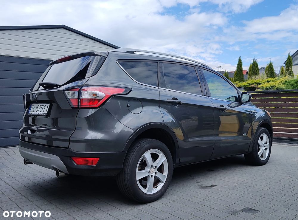 Ford Kuga 2.0 TDCi 4x4 Titanium - 25