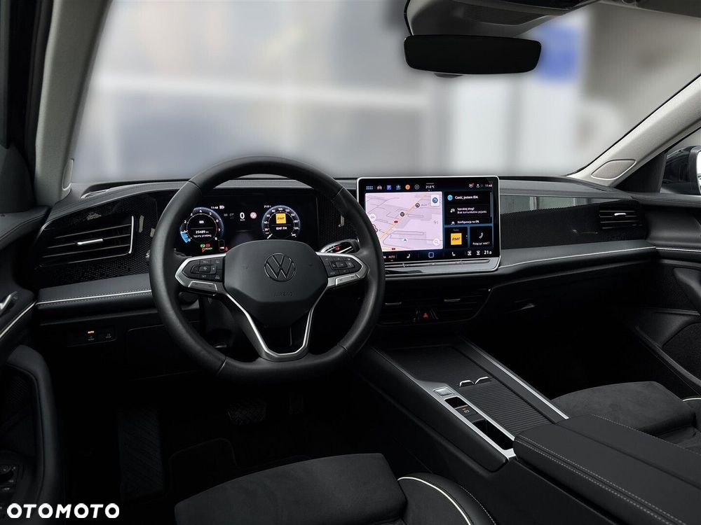 Volkswagen Passat - 13