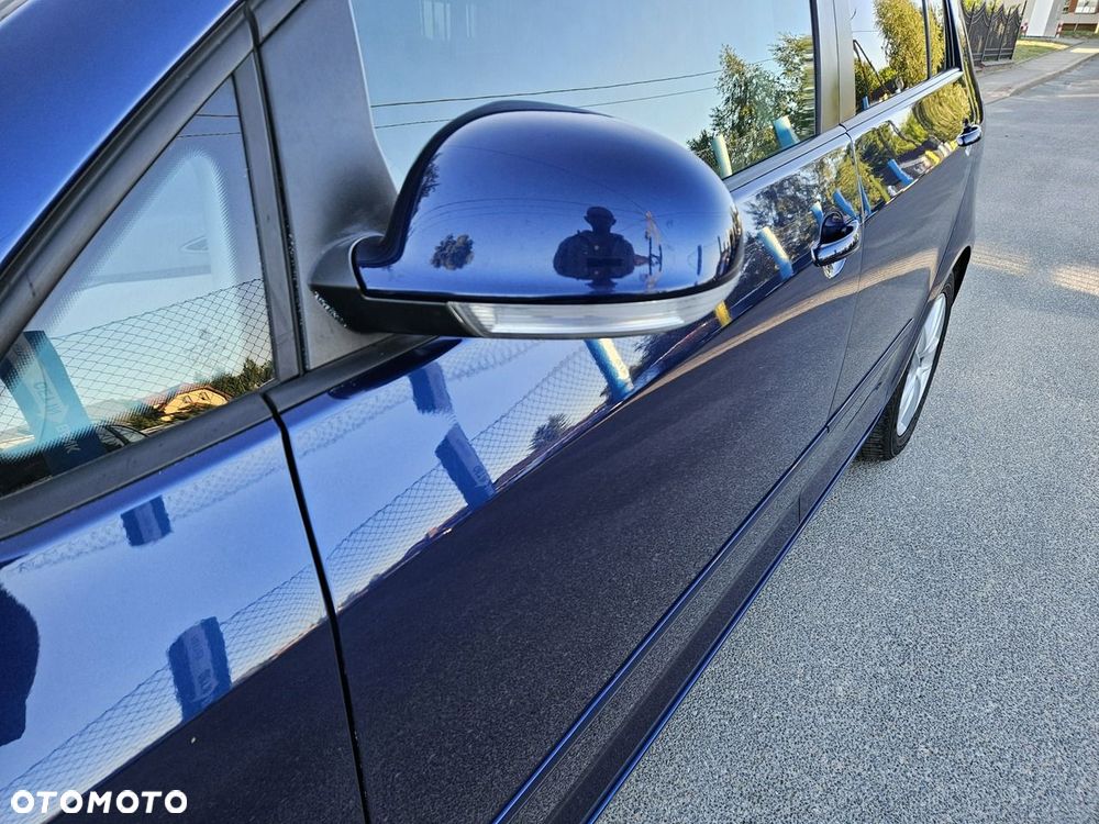 Volkswagen Golf Plus - 24