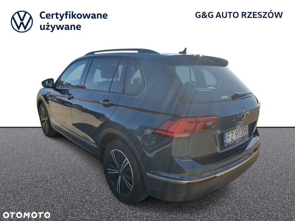 Volkswagen Tiguan - 5