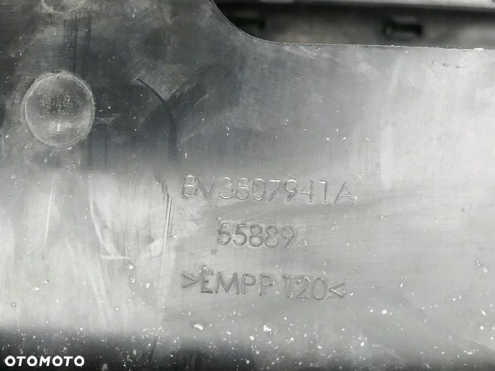 AUDI A3 8V3 ZDERZAK TYLNY 8V3807941A 4PDC - 5