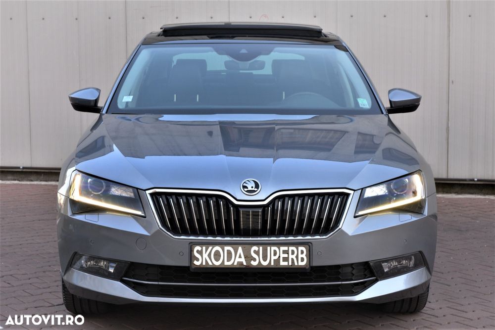 Skoda Superb 2.0 TDI DSG Premium Edition - 2