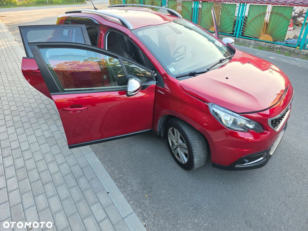 Peugeot 2008 BlueHDi 100 STOP & START Style - 18
