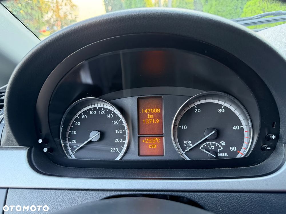 Mercedes-Benz Vito Shuttle 639.703 - 24