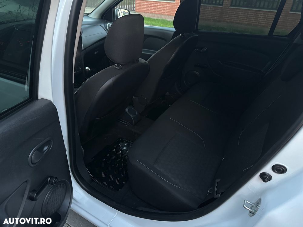 Dacia Logan 1.5 Blue dCi Laureate - 10