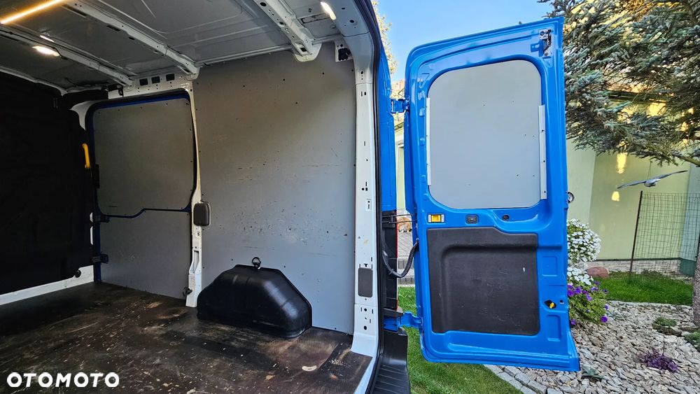 Ford Transit 2,0TDCI 130KM L2H2 Sredni 169t.km. Polift Led Klima Webasto Kamera Duży Wyświetlacz Parktronik Hak Super Stan Klima - 36