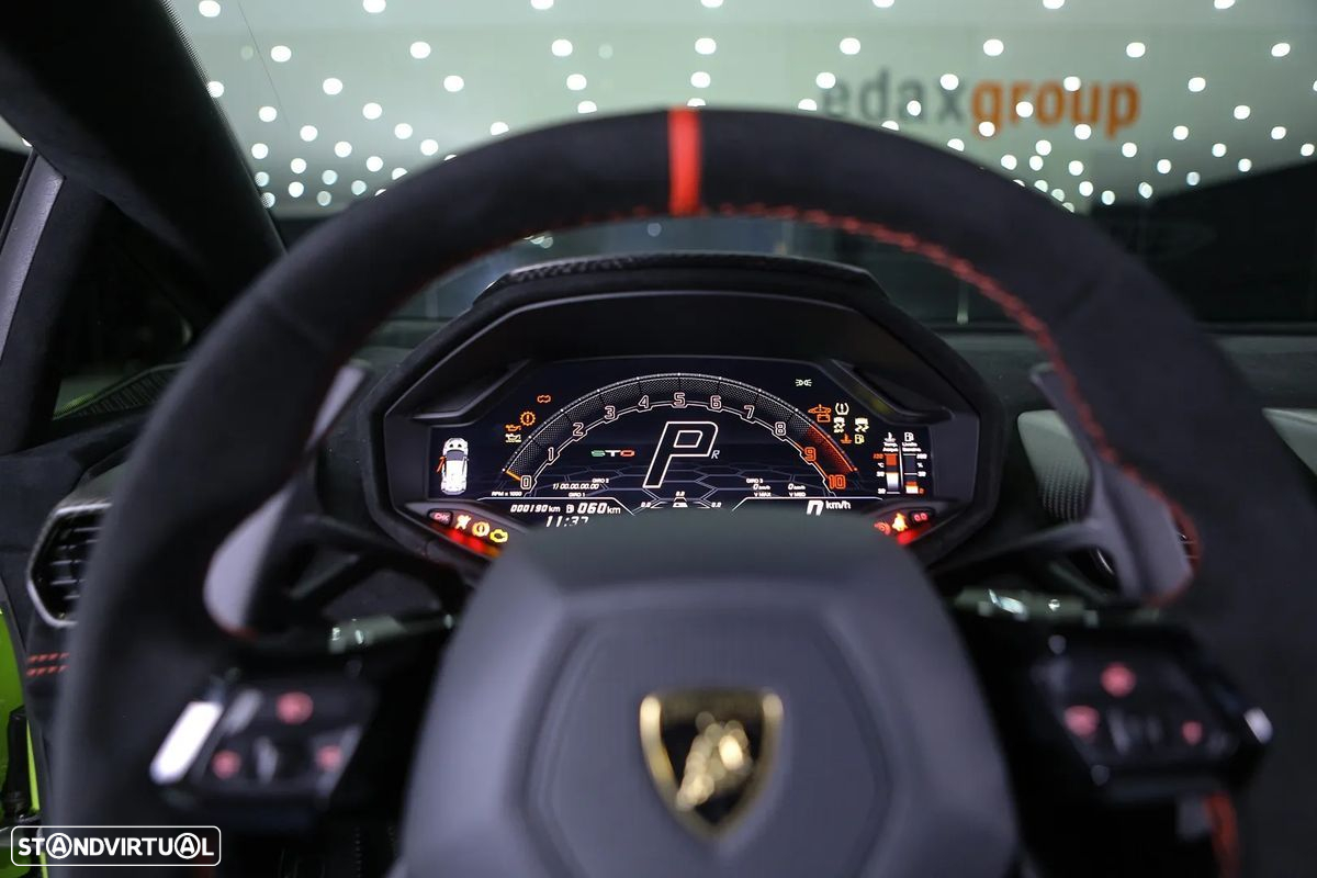 Lamborghini Huracán STO - 19