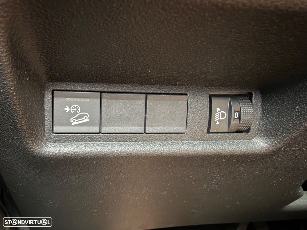 Jeep Avenger 54 kWh Longitude - 22