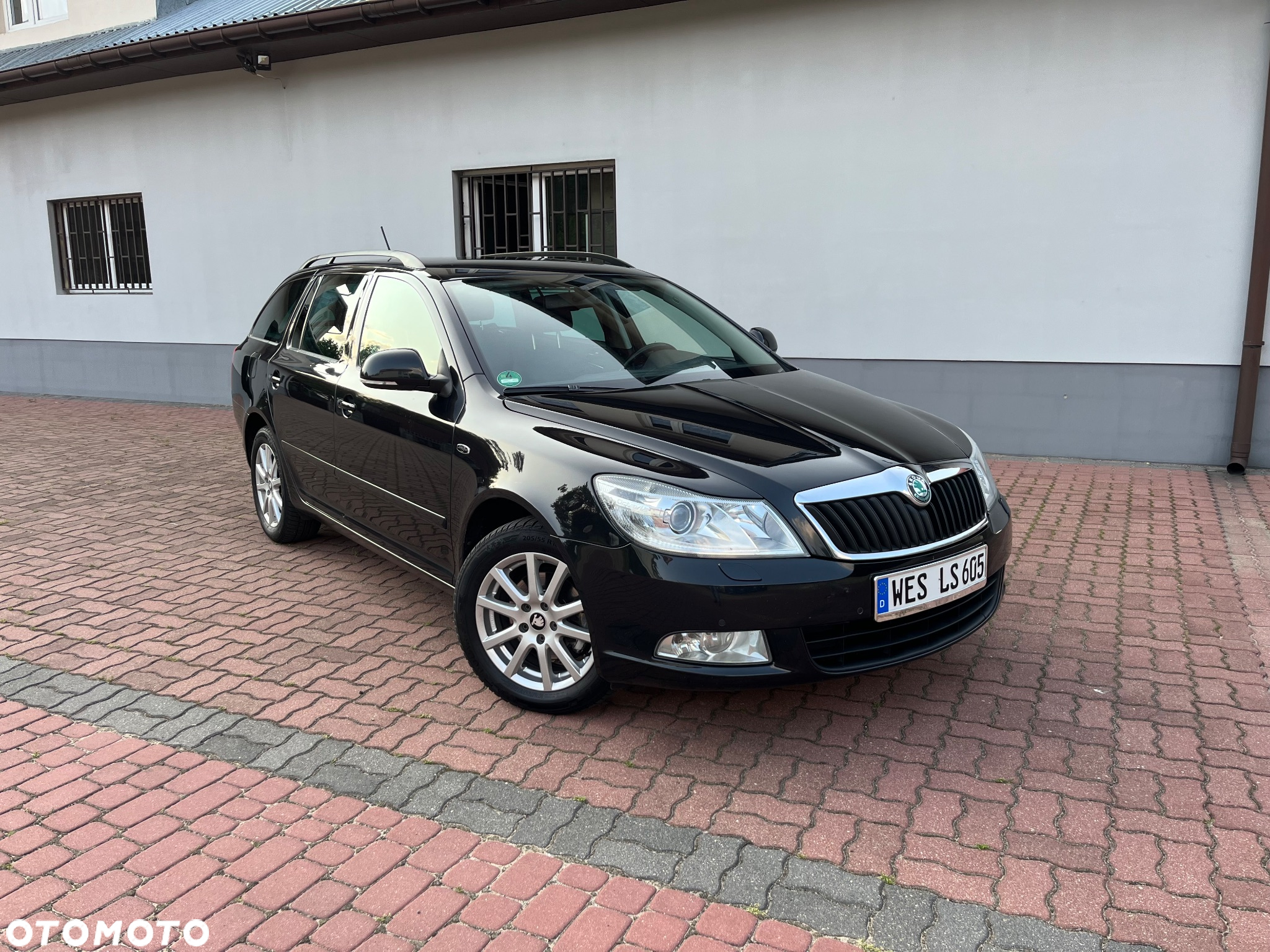 Skoda Octavia 2.0 TDI DPF Laurin & Klement - 10