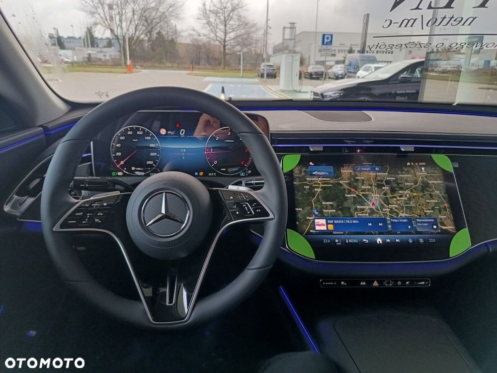 Mercedes-Benz Klasa E - 15