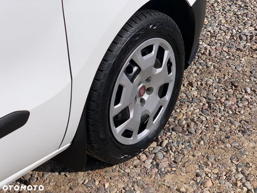 Fiat PROFESSIONAL DOBLO L2 Long VAN MAXI WZMOCNIONY Ładowność 961kg, Homologacja cięż. VAT-1, HAK 1300kg wpinany, BAGAŻNIK, Alarm, Czujniki parkowania, Halogeny, Podgrzewane fotele, Koła 16' MOCNY NAPĘD 1.6 MultiJet, 105KM Emisja spalin Euro-6, Skrzynia biegów 6cio stopniowa! Oryginalna zabudowa paki, - 25