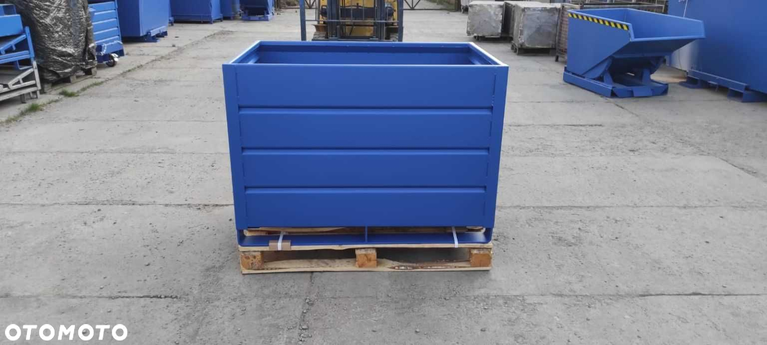 Skrzynio-paleta z płozami PMPO -700L - 2