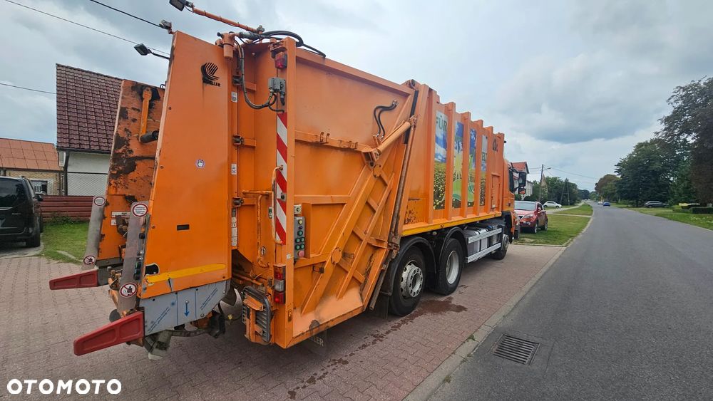 Volvo FM 330 - ŚMIERCIARKA - 4
