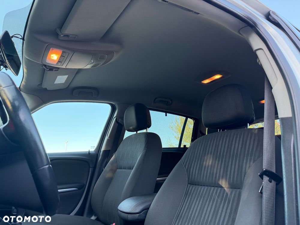 Opel Zafira 2.0 CDTI Enjoy EU6 - 19