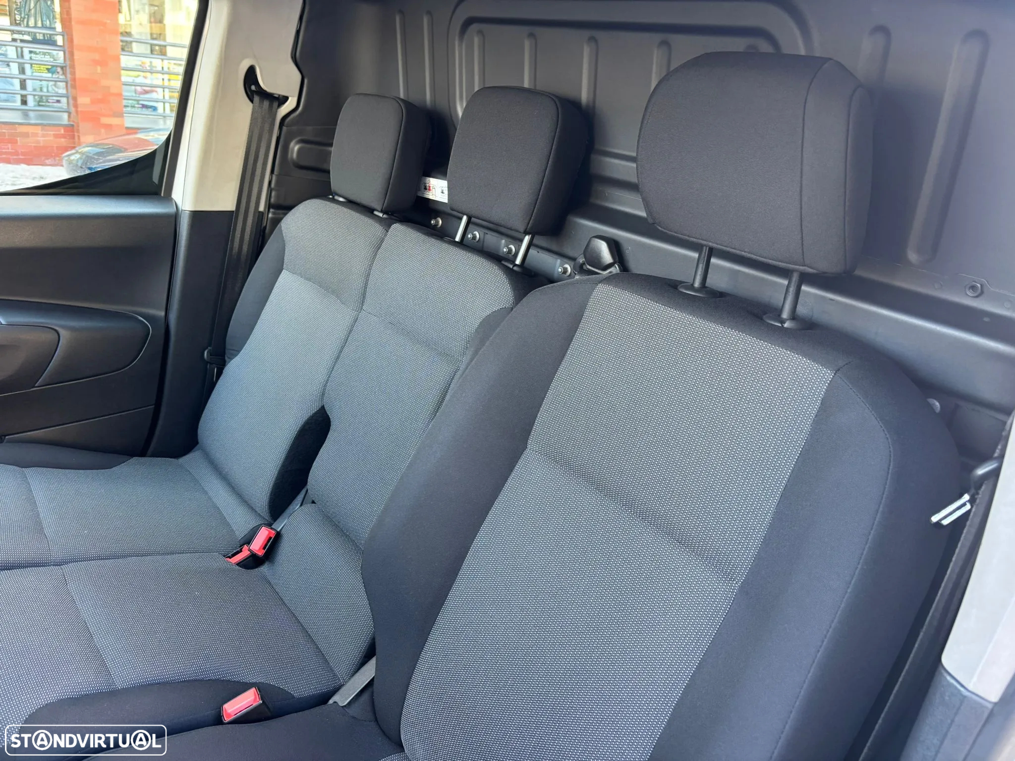 Opel COMBO 1.5 102cv 3 LUGARES - AC - IVA DEDUTÍVEL - 25