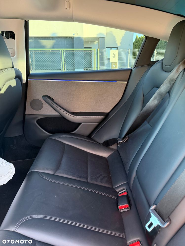 Tesla Model 3 Langstreckenbatterie Hinterradantrieb - 12