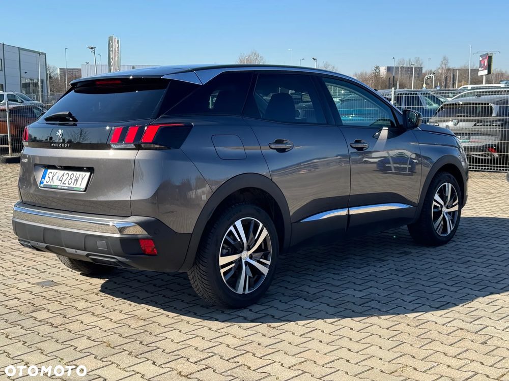 Peugeot 3008 1.2 PureTech Allure S&S EAT8 - 20