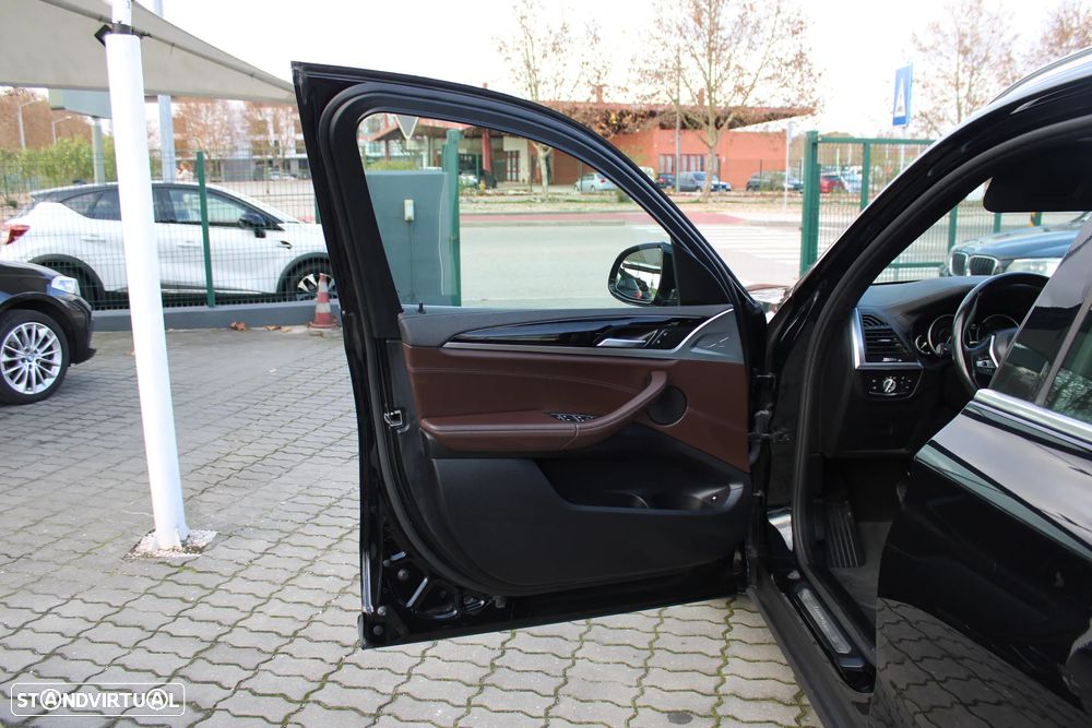 BMW X3 30 e xDrive Line Luxury - 22