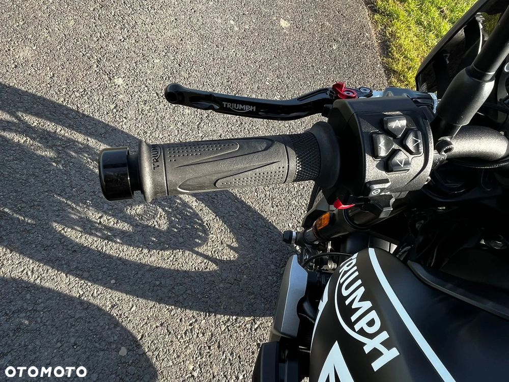 Triumph Trident - 19