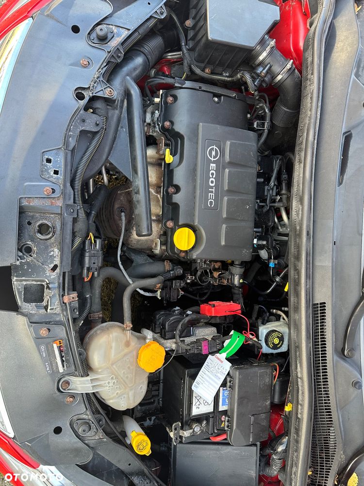 Opel Corsa 1.4 16V Edition - 11