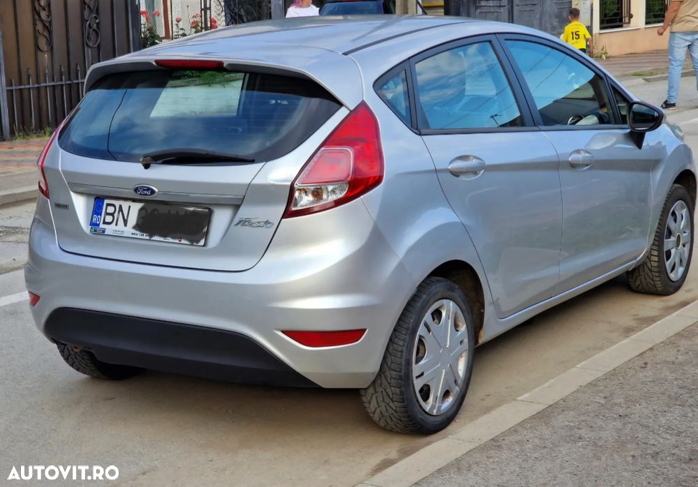 Ford Fiesta 1.6 TDCI Start-Stop ECOnetic Trend - 5