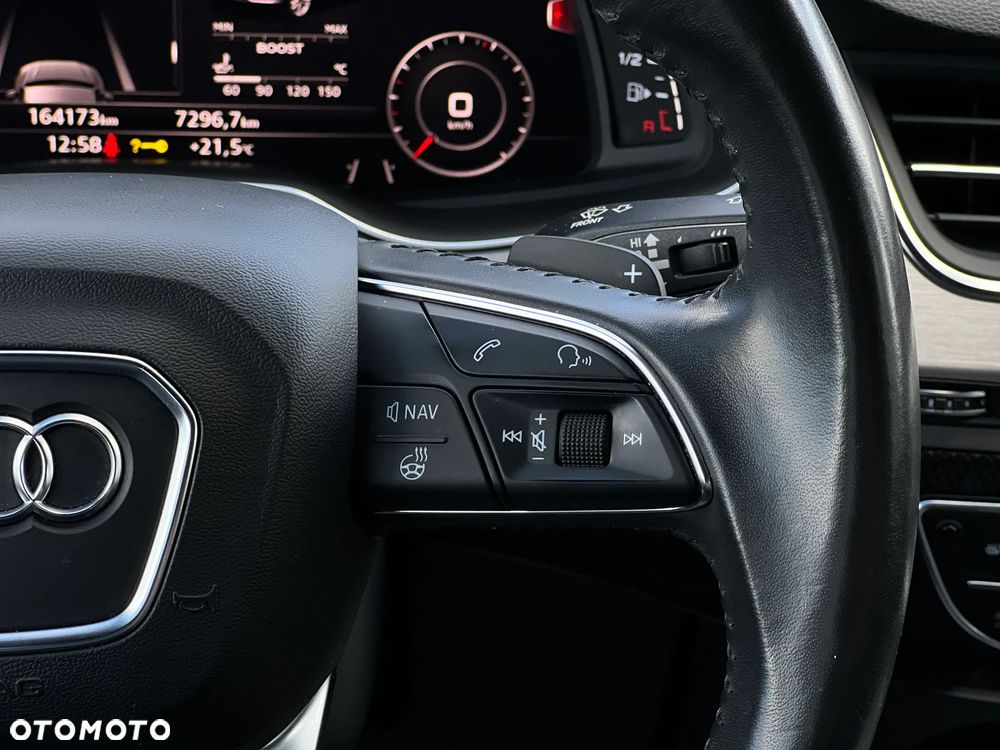 Audi SQ7 - 22