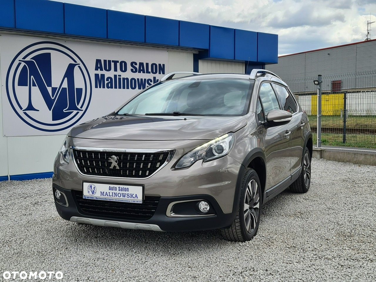 Peugeot 2008 1.6 BlueHDi Allure - 9