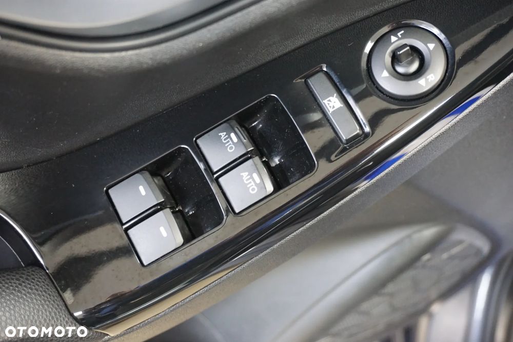 Hyundai ix20 1.4 blue - 28