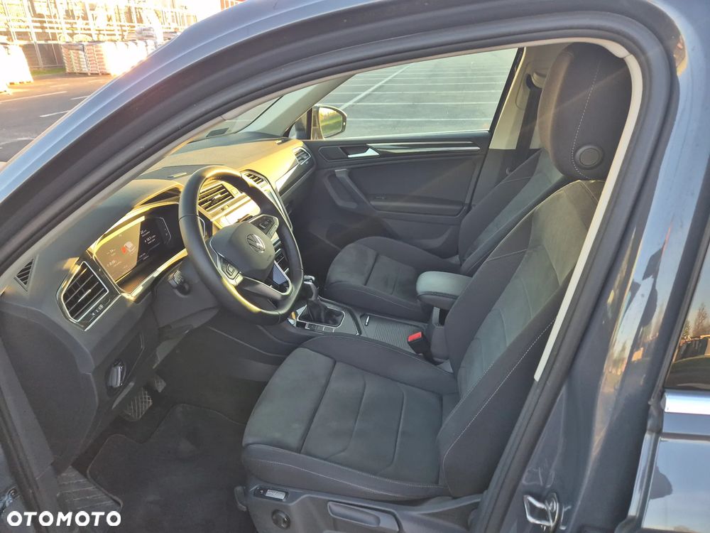 Volkswagen Tiguan 1.5 TSI EVO Elegance DSG - 11