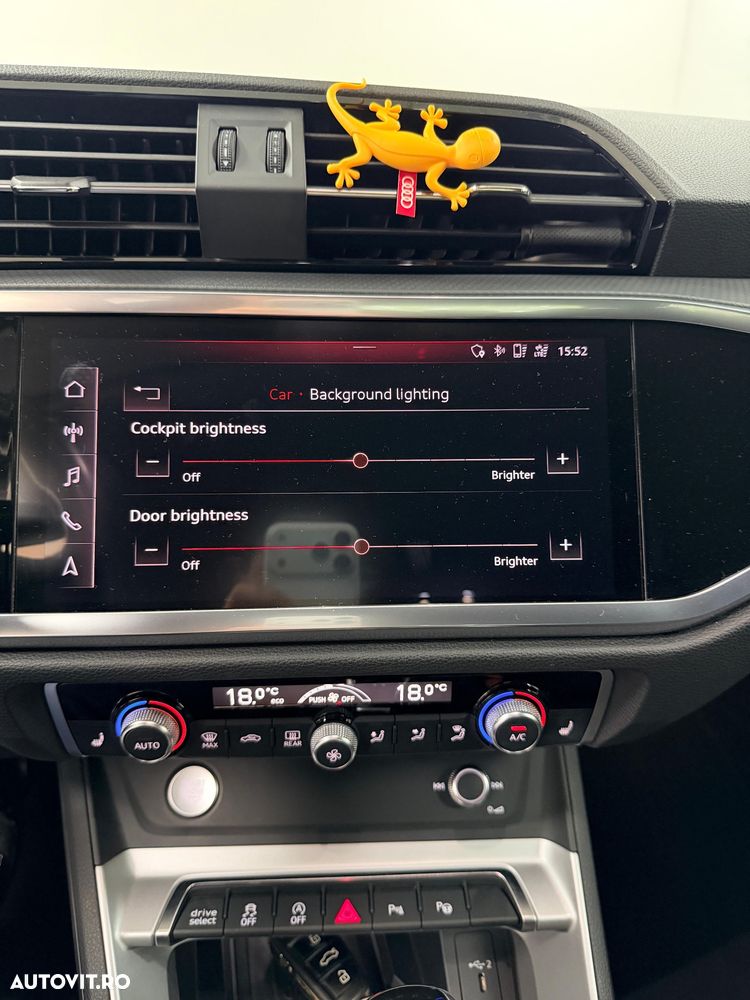Audi Q3 2.0 40 TFSI S tronic quattro - 19