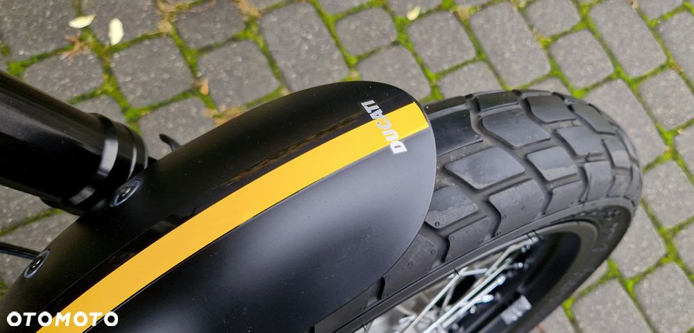 Ducati Scrambler - 26