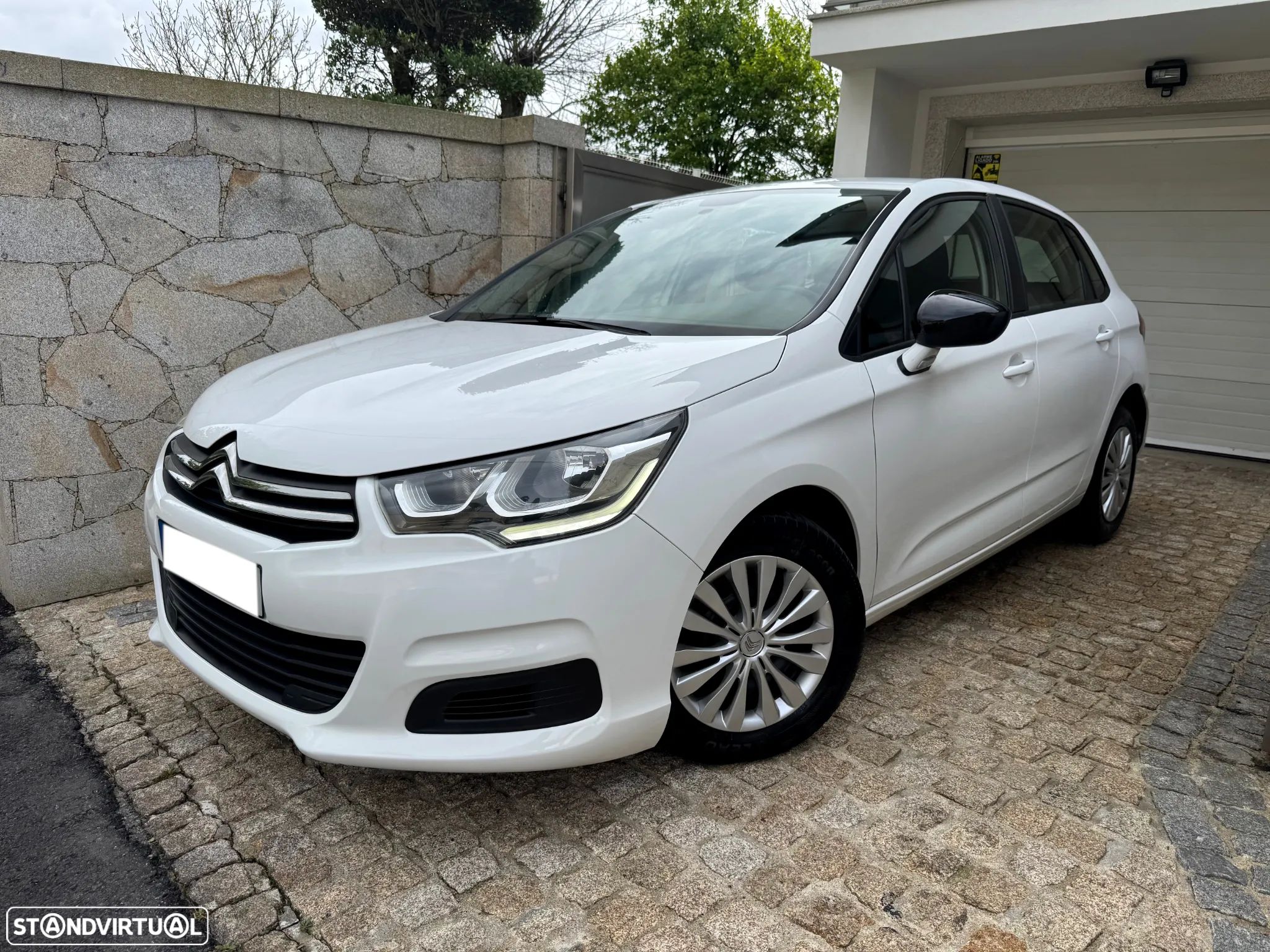 Citroën C4 1.6 BlueHDi Live - 1