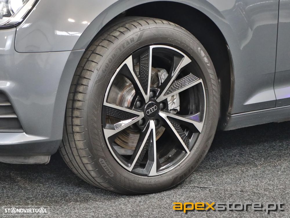 Audi A4 Avant 2.0 TDI Advance S tronic - 8