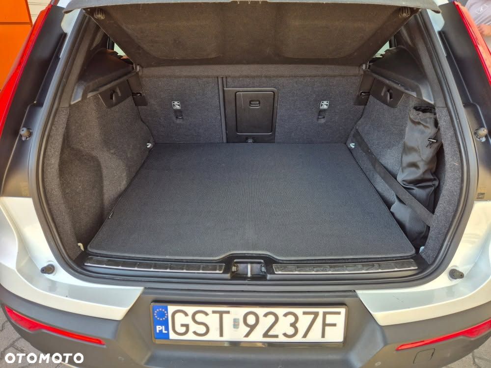 Volvo XC 40 D3 R-Design - 15